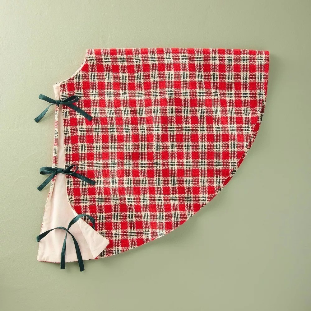 52" Plaid Chunky‎ Woven Tree Skirt Vintage Red - Hearth & Hand Magnolia